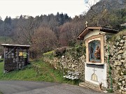 88 Santella della 'Madonna contadina' di Pregaroldi